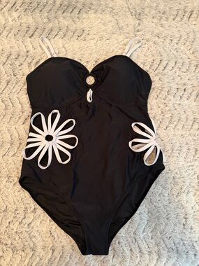 Blooming Jelly Black One-Piece Swimsuit with White Flower Cutouts L NWOT